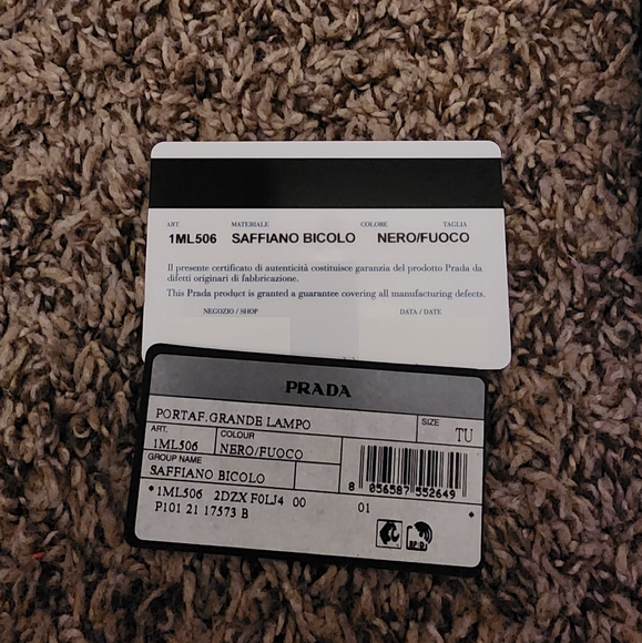 Prada Saffiano Lux Zipper Wallet - Picture 2 of 7